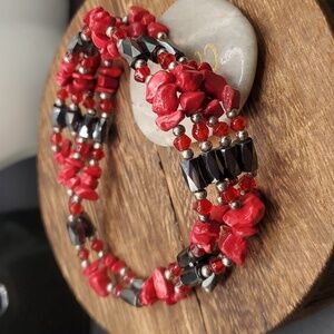 Magnetic wrap bracelet‎ coral and Hematite B2834